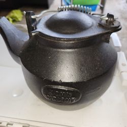 John Wright Cast Iron steam pot Kettle