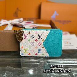 LV   Small purse 