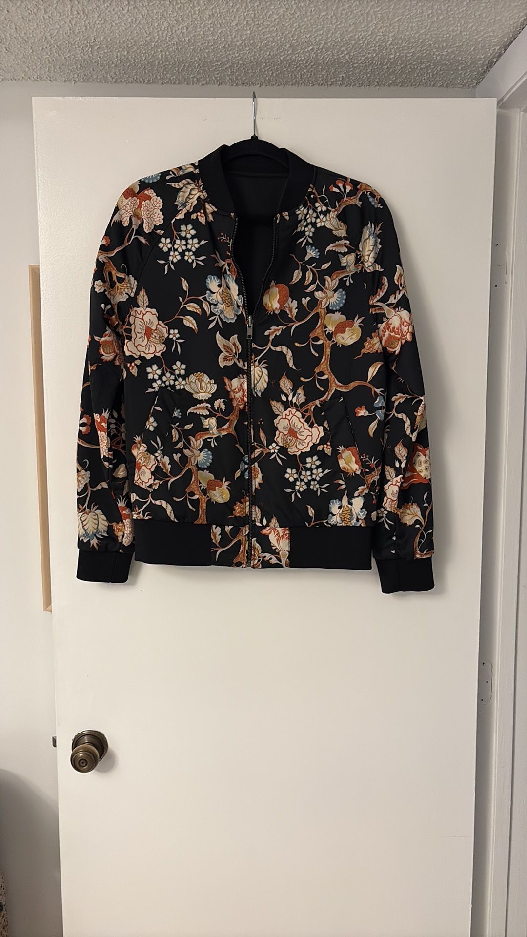 Men’s Floral bomber jacket