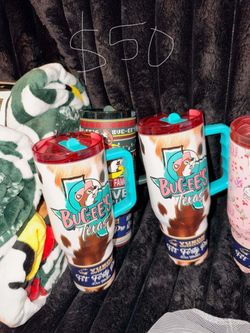 Buc-ees cups