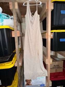 Women’s dress