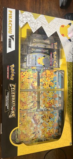 Pokemon premium playmat collection ( SLIGHT DENT IN TOP OF BOX )