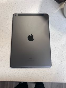 7th generation iPad 32 GB
