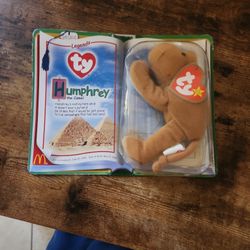 Humphrey The Camel And The End The Bear 1999, 2000 Beanie Baby