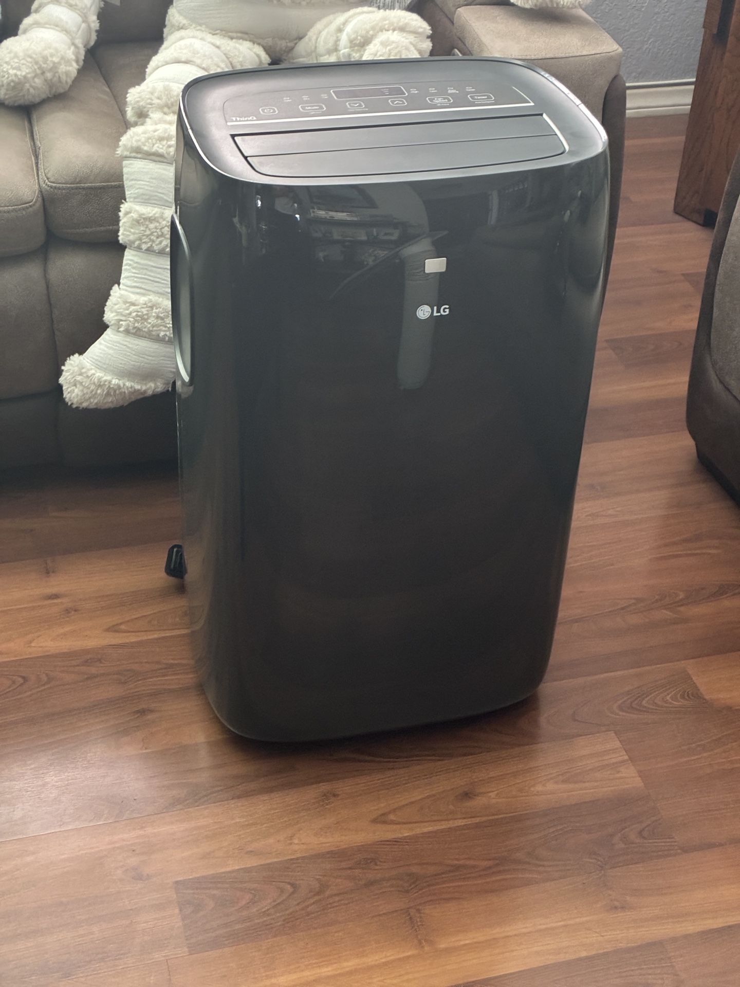 LG Portable Air Conditioner