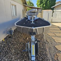 1989 Astro Bassboat 16ft.