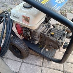 Pressure Washer 