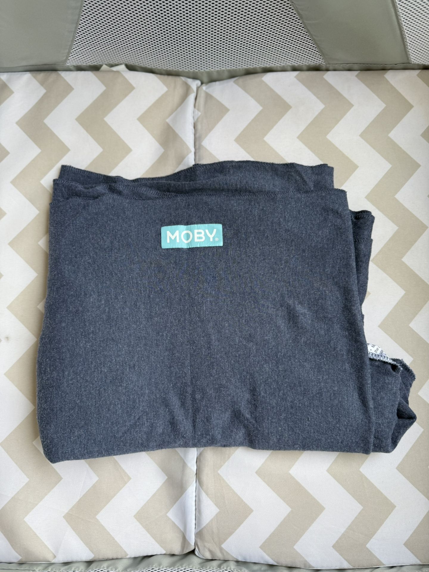 Moby Wrap Classic baby carrier
