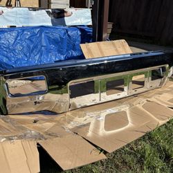 2015 Chevy Silverado Front Bumper 