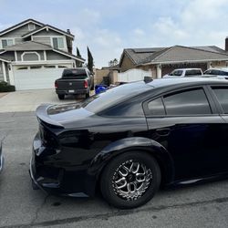 Dodge Charger Beadlocks
