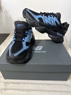 New Balance Sneakers 