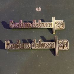 Original Custom Deluxe 20 Emblems 