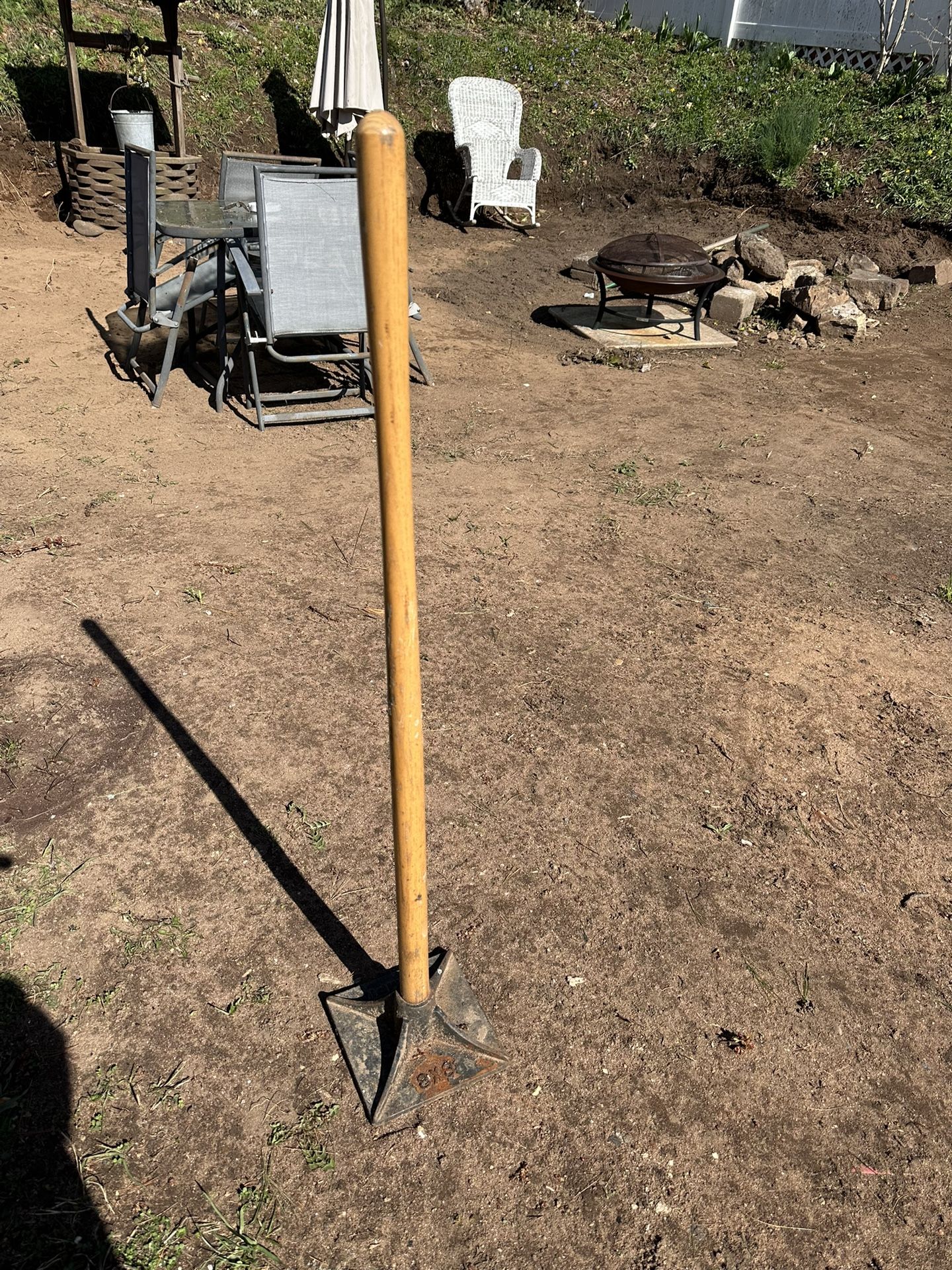 Temper With Wooden Handle, 8x8.