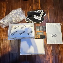 Dolce & Gabbana Slip-On Logo Black White Round Toe Casual Men's Sneakers