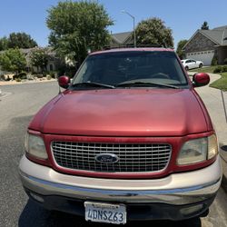 1999 Ford Expedition 