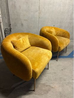 Set of 2 accent chairs with cushions