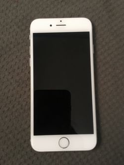 I phone 6 esta nuevo ninguna raspada está bloqueado ofrezca