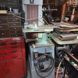 Rockwell 6x48 Sander