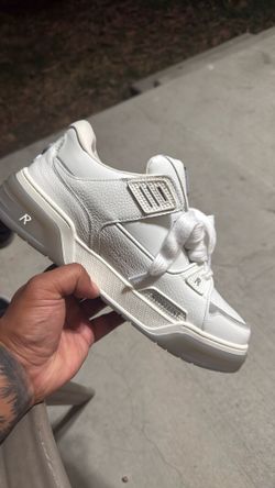 Represent Size 11