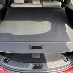 Mazda Retractable Cargo Cover 