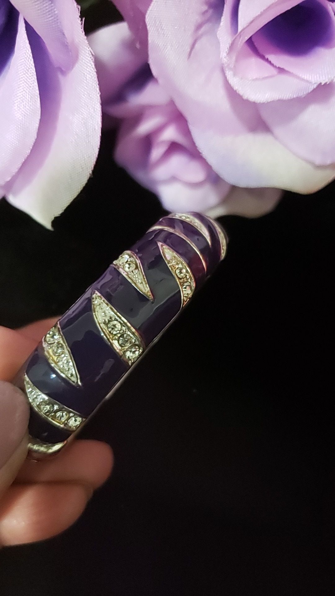 Bangle rhinestones bracelet