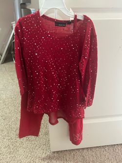 Girls red two piece 4-6