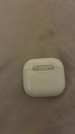 AirPods 4