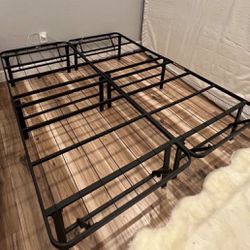 QUEEN SIZE METAL PLATFORM BED FRAME FOLDABLE (BRAND NEW) (IN BOX)