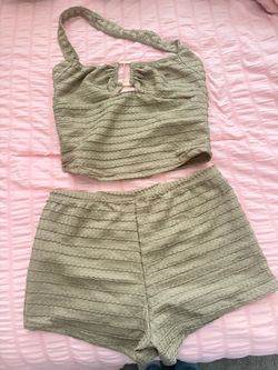 Brown Textured Crop Top and Shorts Set size small