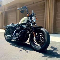 2014 Harley-Davidson 48