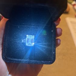 5.02 CARAT ENGAGEMENT RING - EMERALD CUT E COLOR VS 1 CLARITY DIAMOND