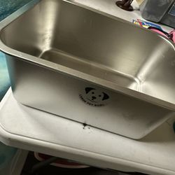 Dog water/food bowl