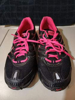 Nike Torch 4 Running Sneakers Black Pink Size 10