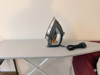 Shark Ultimate Professional Iron & Iron Board