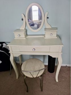 Vanity  with chairs