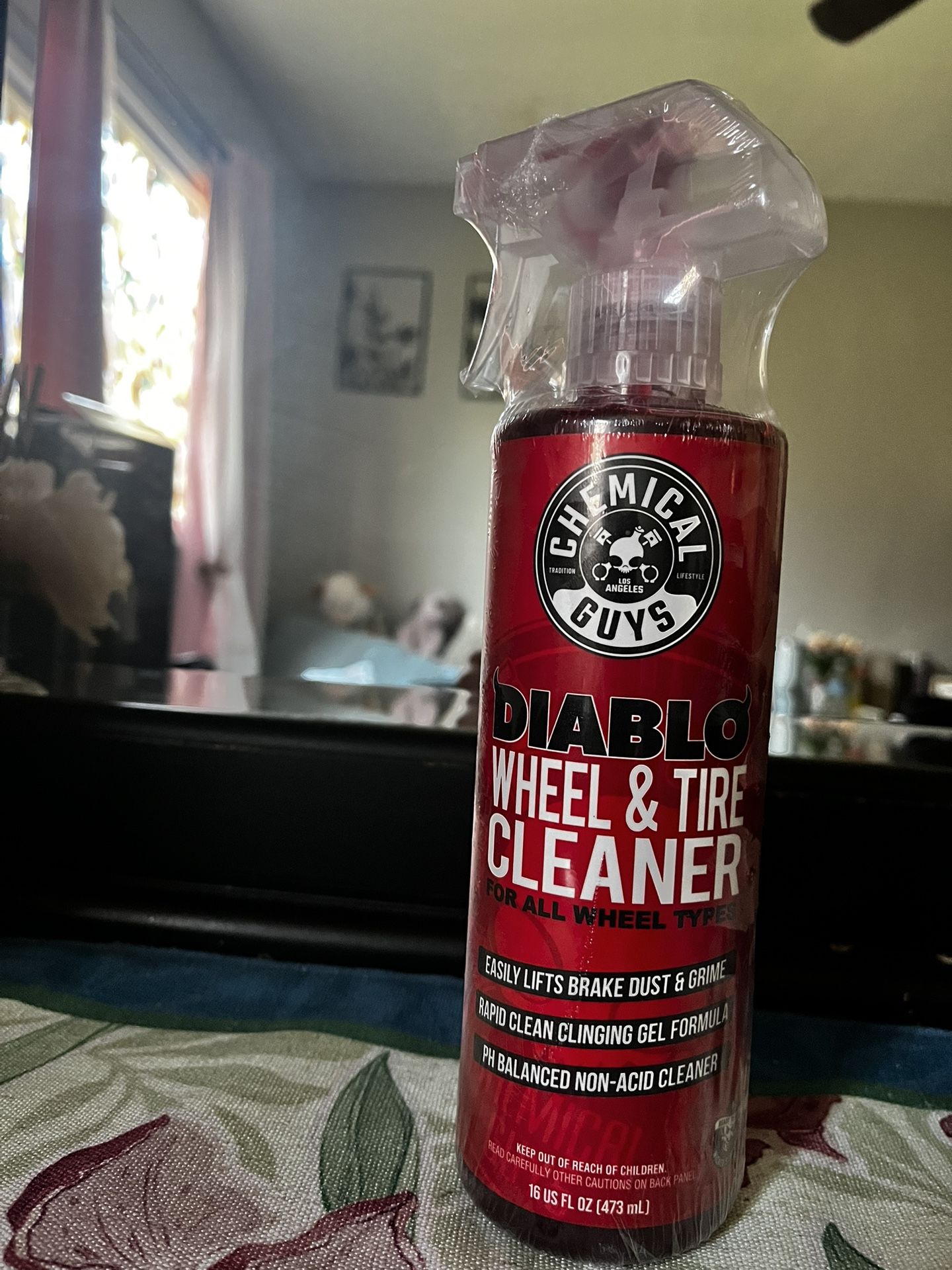 Chemical guys Diablo wheel and tire cleaner