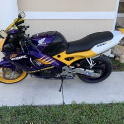 1998 Honda CBR600F3 “SMOKEY JOES”