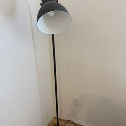 Ikea lamp like new