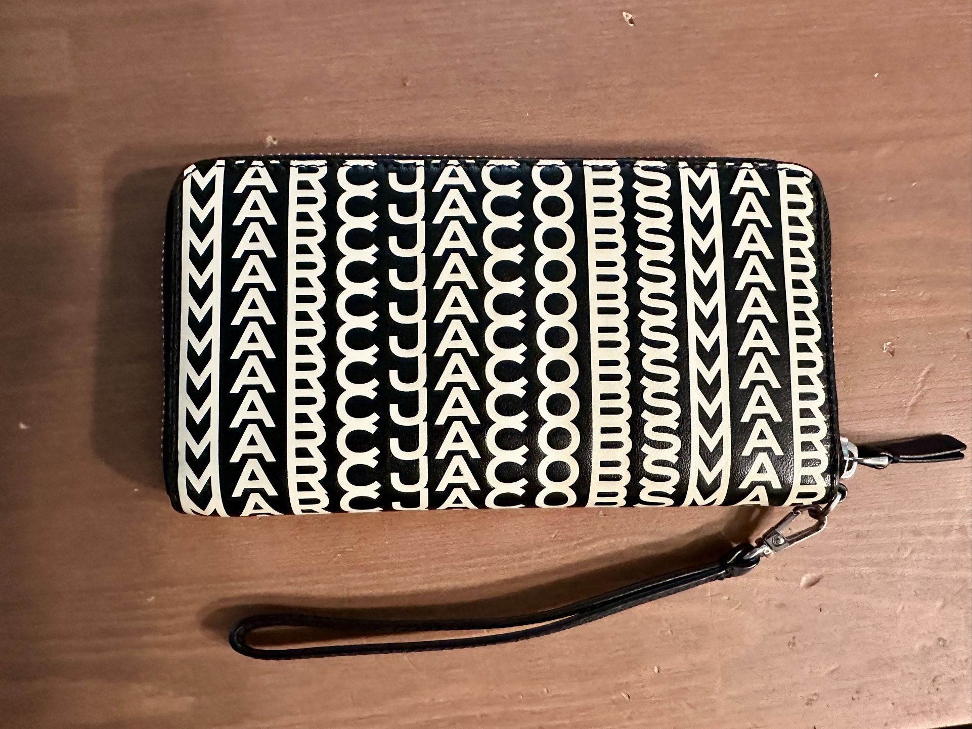Marc Jacobs Leather Wallet