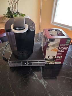 Keurig Coffee Maker + K-Cup Storage Drawer + K-Cups Bundle