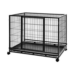 Amazon Basics Heavy Duty Stackable Kennels
