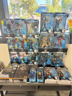 McFarlane DC multiverse figures