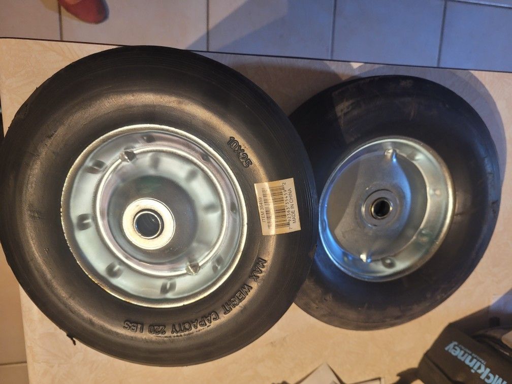 10 Inch Solid Rubber Tires With Steel Hub