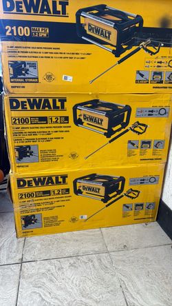 DeWalt 2100 psi Electric Pressure Washer