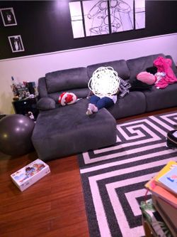 Gray Sectional with 2 recliners