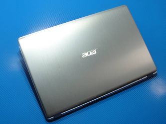 Acer Aspire A515-43, 15.6" Laptop. Windows 11, with Radeon Graphics.. - $225