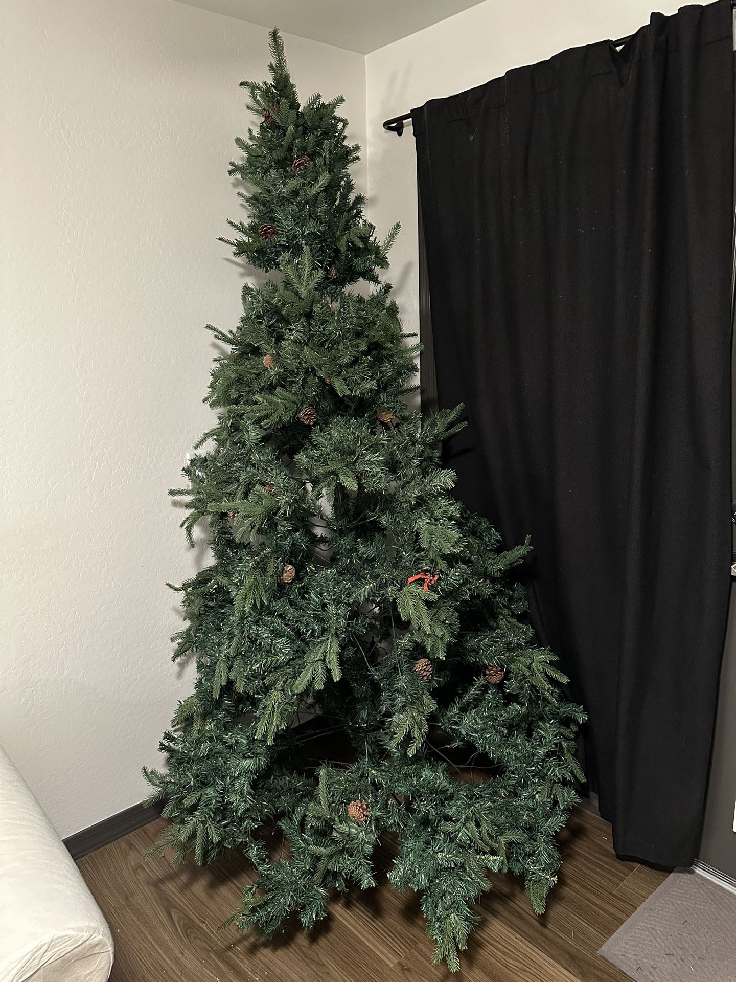 7.5 Ft Christmas Tree