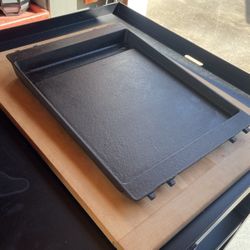 Weber Cast Iron Griddle Seasoned