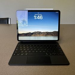 Apple Ipad Pro 11 Inch 2nd Generation 2020 256GB Plus Magic Keyboard And Apple Pencil 