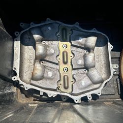 Bottom Intake Plenum Infiniti G35